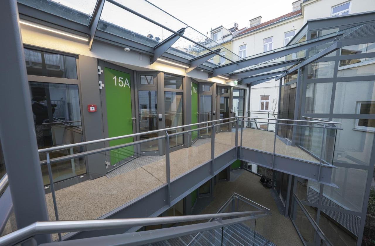 Smart Nano Living - Wien Hauptbahnhof - Self Check-In Exterior photo
